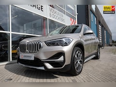 BMW X1 - XDrive25e PHEV|Trekhaak | Stoelverwarming | Camera