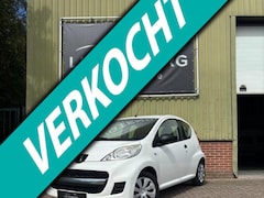 Peugeot 107 - 1.0-12V XR Nieuwe APK / NAP Gecontroleerd