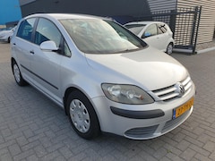 Volkswagen Golf Plus - 1.6 FSI Comfortline Business