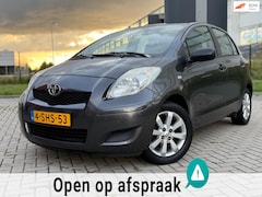 Toyota Yaris - 1.0 VVTi Acces