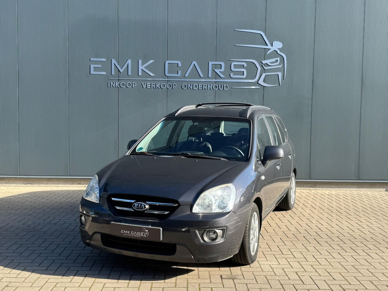 Kia Carens - 2.0 CVVT X-ecutive 2.0 CVVT X-ecutive - AutoWereld.nl
