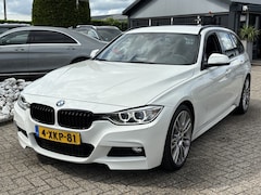BMW 3-serie Touring - 320i Exe M-Pakket 2014 Wit Trekhaak