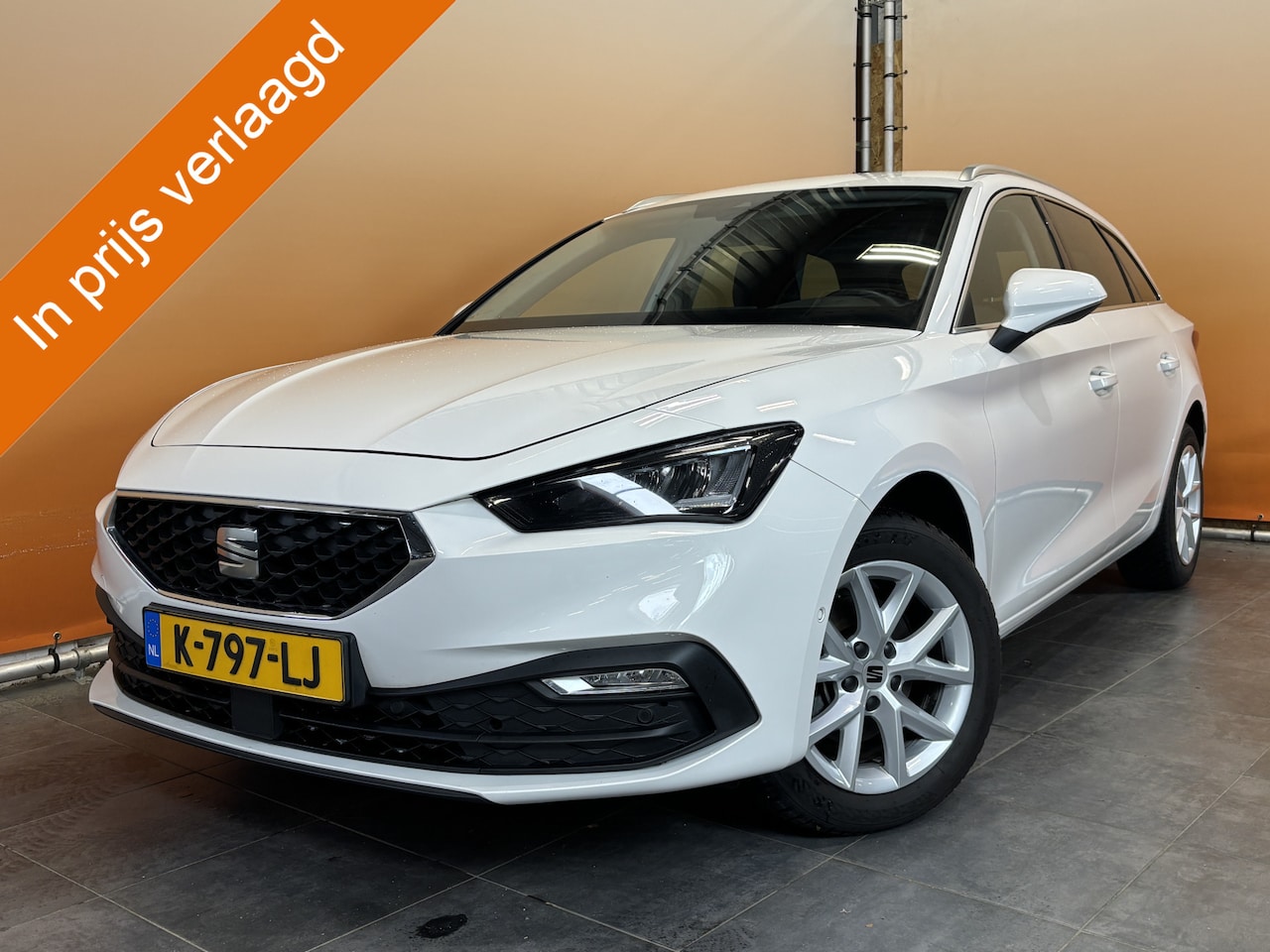 SEAT Leon Sportstourer - 1.5 eTSI Style Launch Edition automaat | navigatie cruise control | pdc - AutoWereld.nl