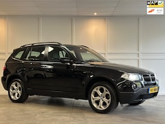 BMW X3 - XDrive25i High Executive / Leer / Navi / Cruise /