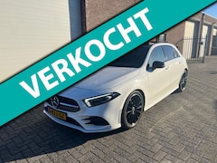 Mercedes-Benz A-klasse - 250 AMG NIght Pano Sfeer Navi-pro