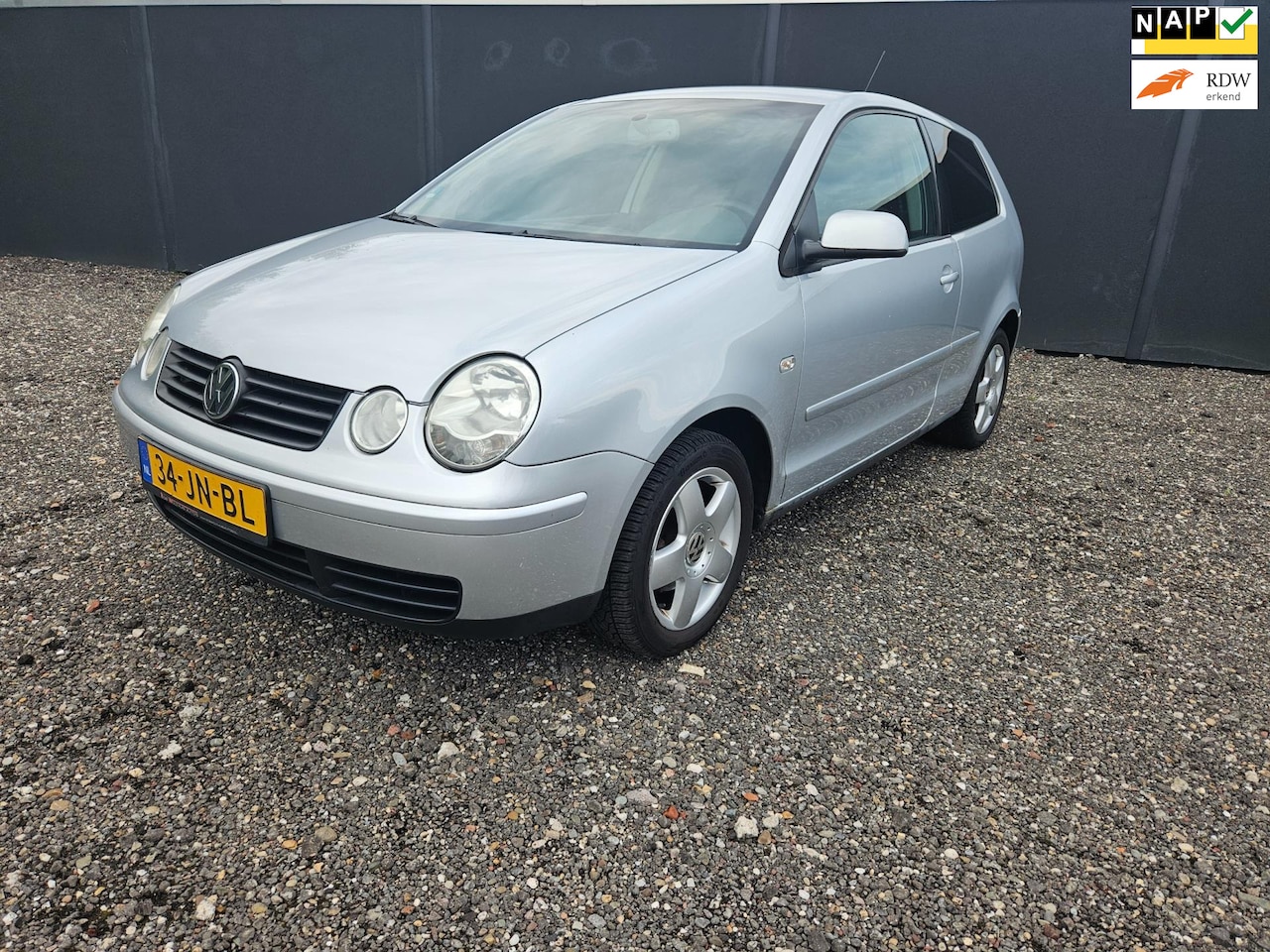 Volkswagen Polo - 1.4-16V Highline 1.4-16V Highline - AutoWereld.nl