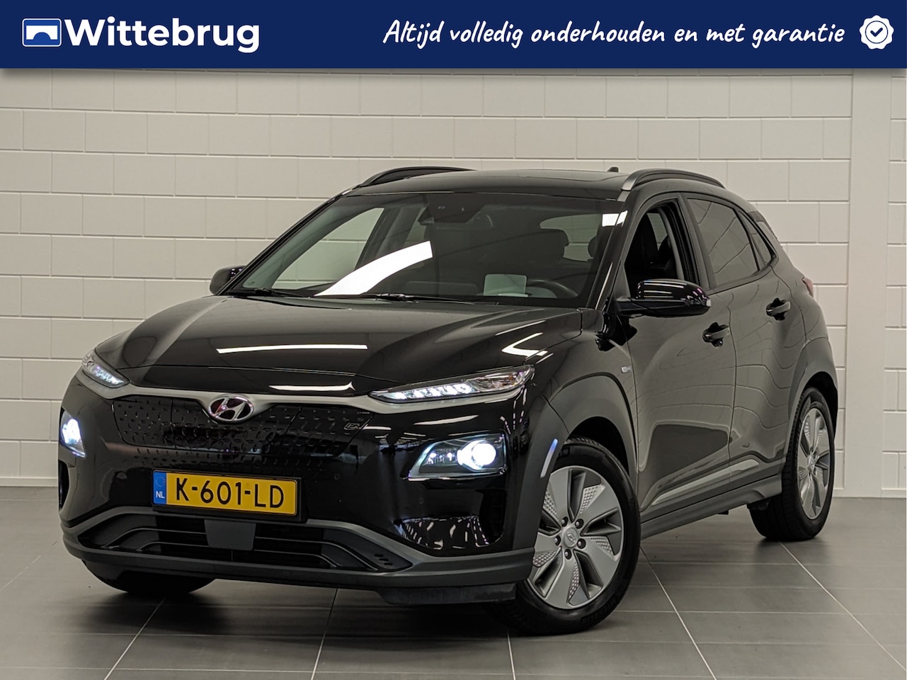 Hyundai Kona Electric - EV Limited 64 kWh LEDER | SCHUIFDAK | LED | NAVIGATIE | LONG RANGE - AutoWereld.nl