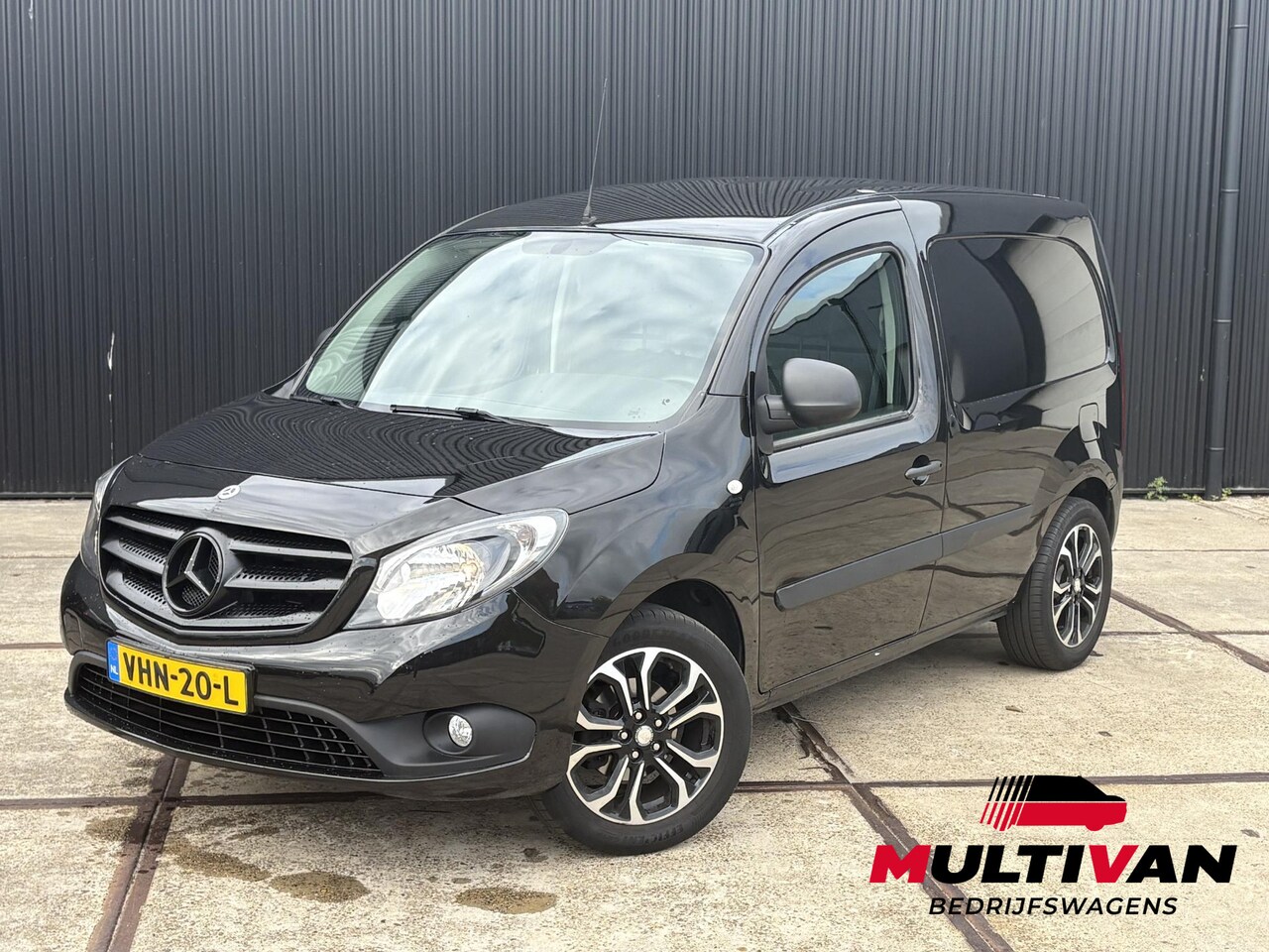 Mercedes-Benz Citan - 108 CDI | Bluetooth | Schuifdeur | 17 inch LMV - AutoWereld.nl