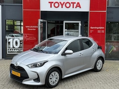 Toyota Yaris - 1.5 VVT-i Active NL-AUTO APPLE/ANDROID AUTO ADP CRUISE CNTRL AIRCO BLUETHOOTH CAMERA