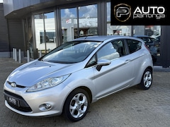 Ford Fiesta - 1.4 Titanium Inruilkoopje nu voor €3745 | 97PK | NL AUTO | Climate Control | Lichtmetalen