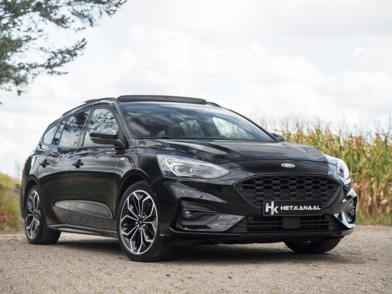 Ford Focus Wagon - 1.5 EcoBoost ST Line Business Pano ACC B&O Keyless - AutoWereld.nl
