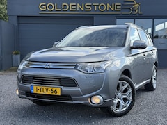 Mitsubishi Outlander - 2.0 PHEV Instyle Dealer Onderhouden, 2e Eigenaar, Trekhaak, Leder, Schuifdak, Navi, Camera