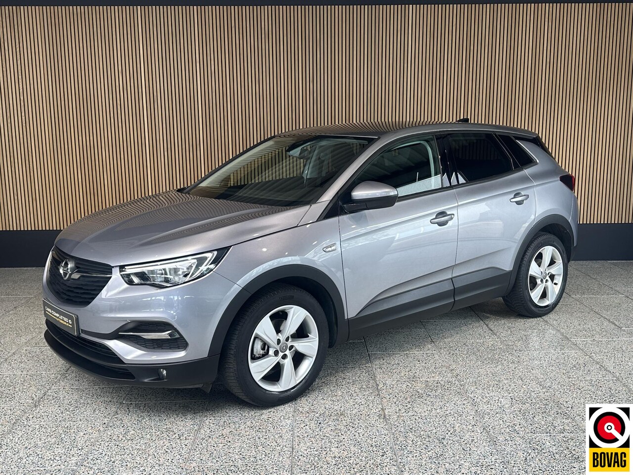 Opel Grandland X - 1.2 Turbo Business + Camera | Navi | Carplay - AutoWereld.nl