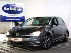 Volkswagen Golf - 1.5 TSI Highline 9500 km IQ Panodak ACC Camera DHS PDC STOELVW '19