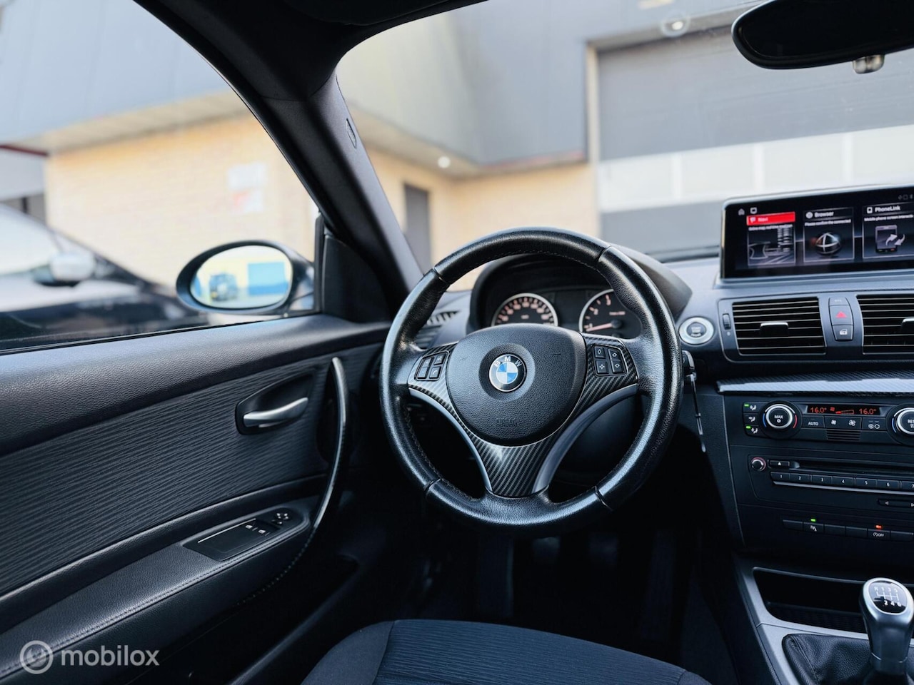 BMW 1-serie - 116i |Navi|Clima|M velgen|Nieuwe ketting | - AutoWereld.nl
