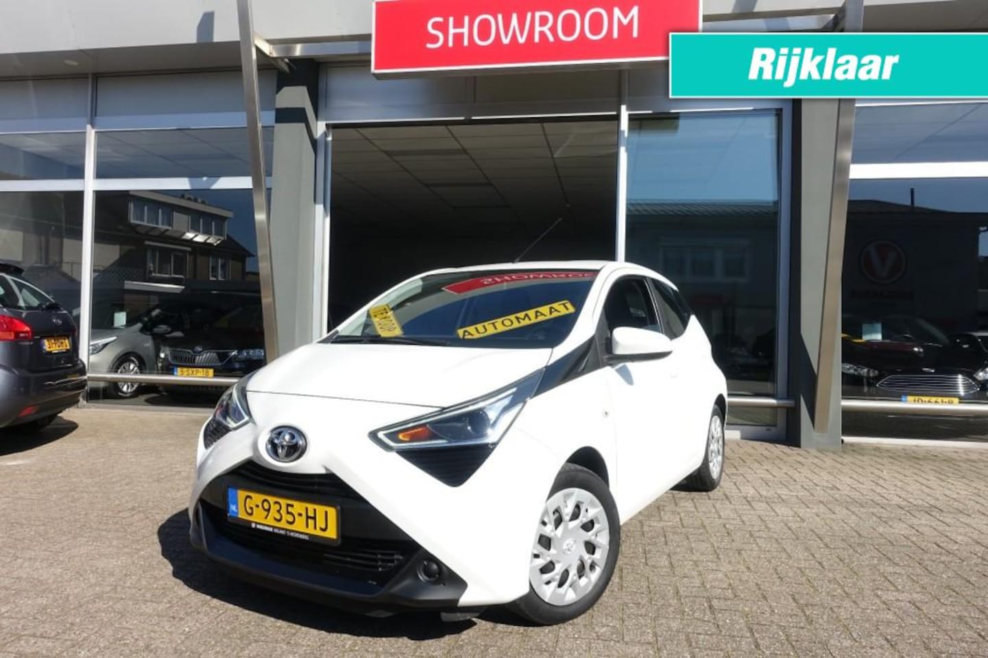 Toyota Aygo - 1.0 VVT-I X-PLAY AUTOMAAT camera 100%NL (All-in prijs) - AutoWereld.nl