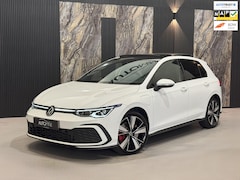 Volkswagen Golf - GTE 1.4 eHyb|PANO|HUD|IQ|SFEER|BOMVOL
