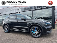 Lynk & Co 01 - 1.5 261pk PLUG IN HYBRID , STUURVERWARMING , PANODAK , ADAPTIVE CC , 360gr Camera