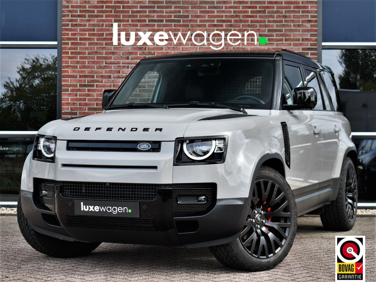 Land Rover Defender 110 - 3.0 D250 Luchtv Trekh ACC 22inch Yulong-grey BPM-vrij - AutoWereld.nl