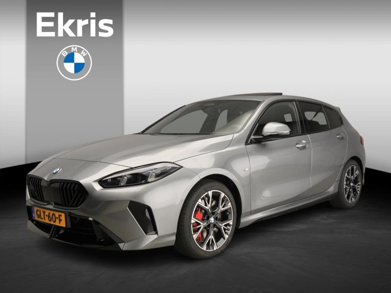 BMW 1-serie - 120 | M-Sportpakket | LED | Navigatie | Schuifdak | Keyles go | Active cruise | DAB | Harm - AutoWereld.nl