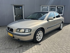 Volvo S60 - 2.4 Handbak Airco Cruise APK