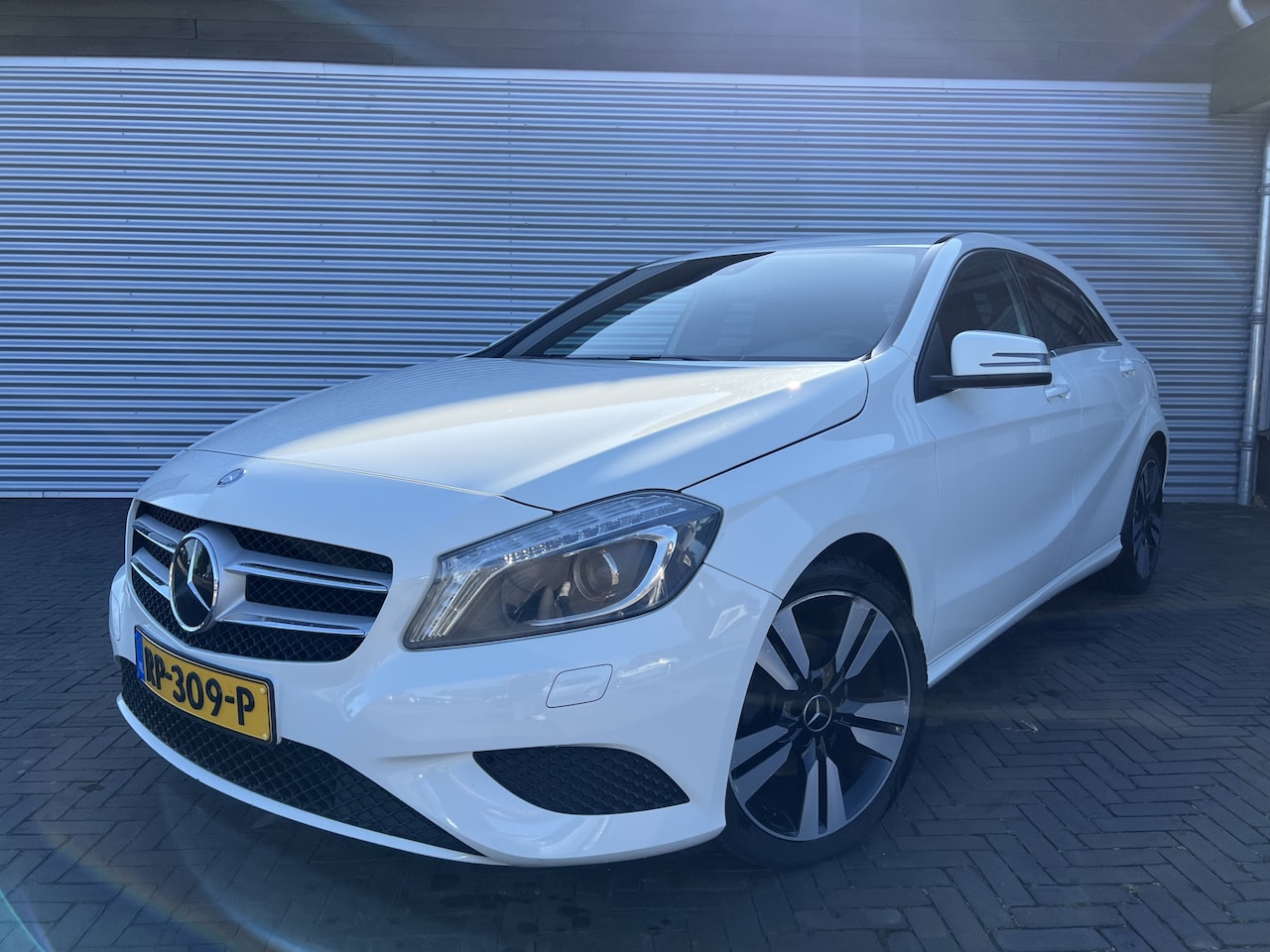 Mercedes-Benz A-klasse - 180 180 - AutoWereld.nl
