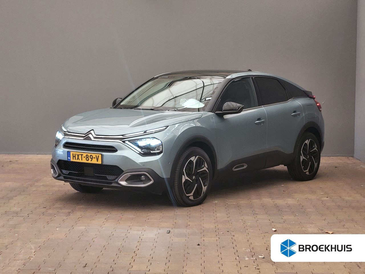 Citroën C4 - 1.2 Puretech Shine Panoramadak! | Achteruitrijcamera | Apple Carplay/Android Auto|telefoon - AutoWereld.nl