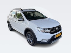 Dacia Sandero Stepway - 0.9 TCe SL / AUTOMAAT / AIRCO / CAMERA / PARKEERSENSOREN / TREKHAAK