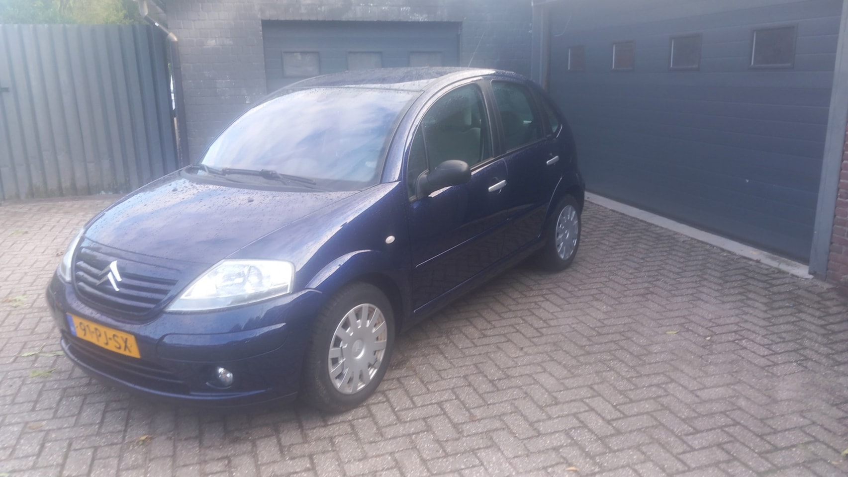 Citroën C3 - 1.4i Exclusive 1.4i Exclusive,Elektrische ramen,Cruise control,Climate control,Automaat - AutoWereld.nl