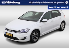 Volkswagen e-Golf - E-DITION / Led / Climate controle / Navigatie / Parkeersensoren V+A / Lichtmetaal 17 inch