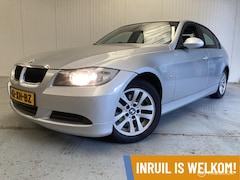 BMW 3-serie - 318i High Executive // AKP // AUTOMAAT // LEER /
