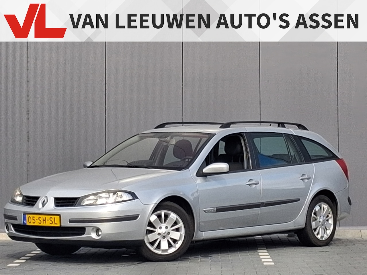 Renault Laguna Grand Tour - 2.0-16V Dynamique Navi | Cruise | Trekhaak - AutoWereld.nl
