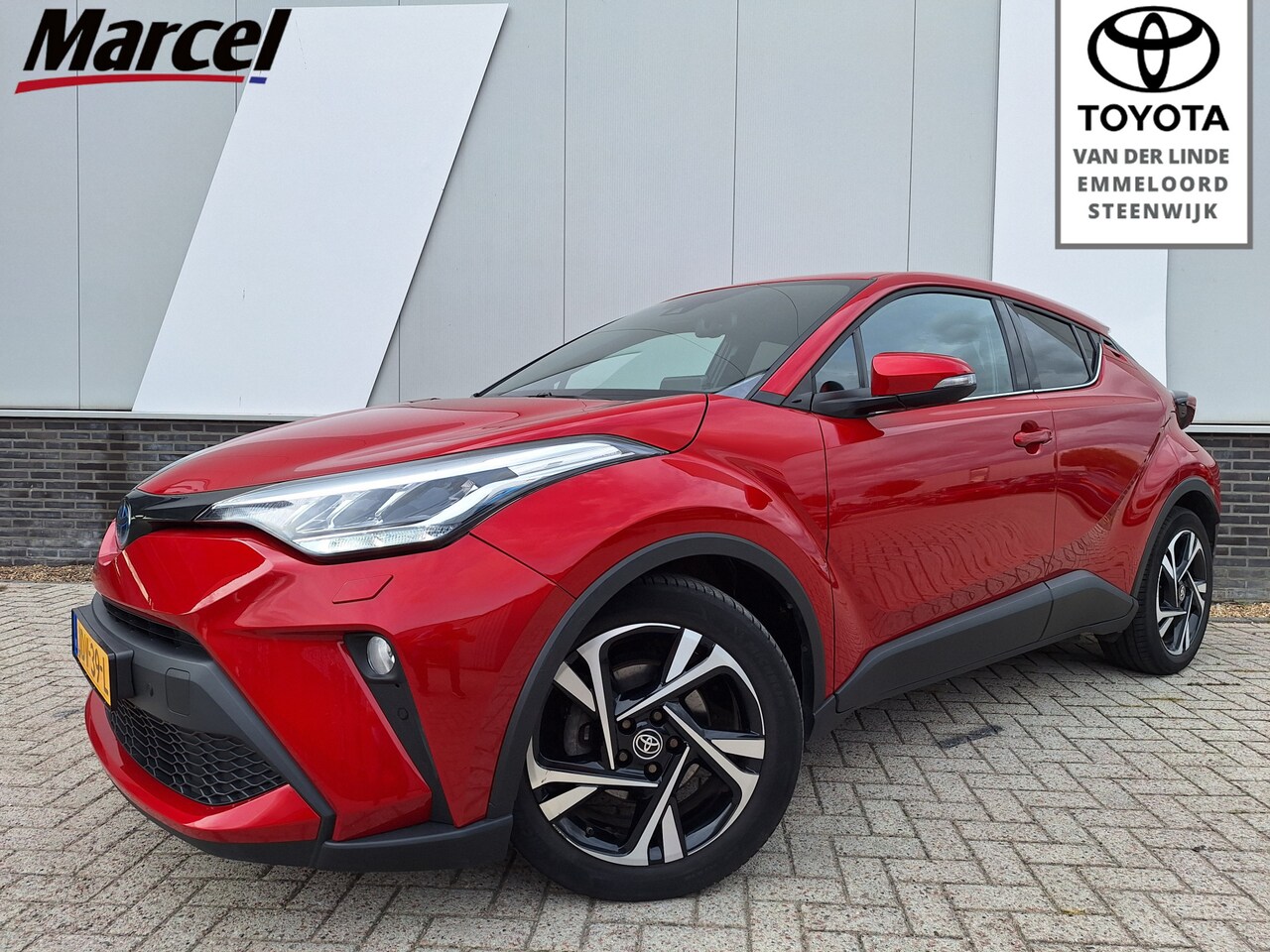 Toyota C-HR - 1.8 Hybrid Style | Dode hoek detectie | PDC v+a | Navi | Ad Cruise | - AutoWereld.nl