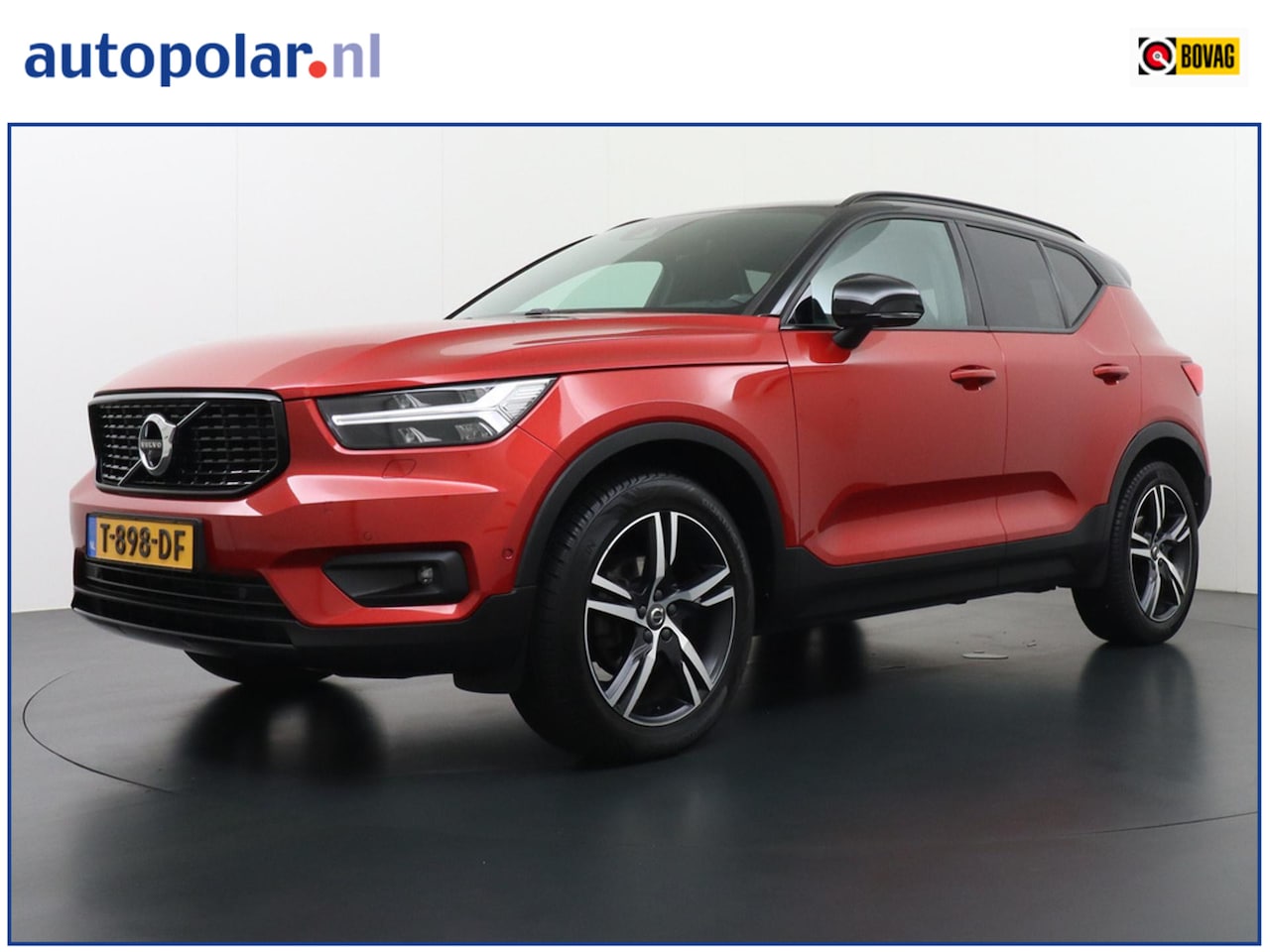 Volvo XC40 - 1.5 T3 R-Design Panoramadak/Trekhaak/360Camera etc. - AutoWereld.nl