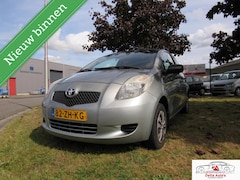 Toyota Yaris - 1.0 VVTi