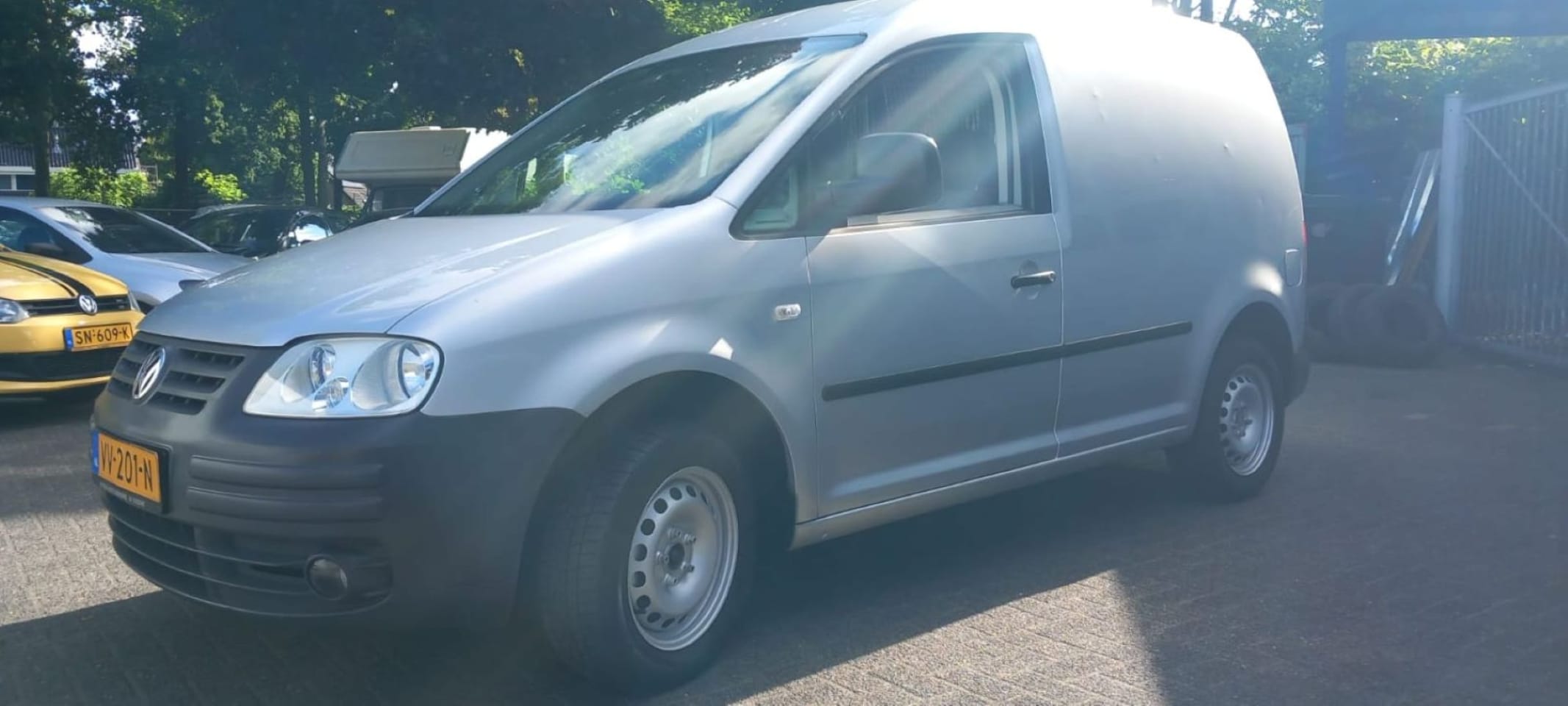 Volkswagen Caddy - 1.4 850 kg. - AutoWereld.nl