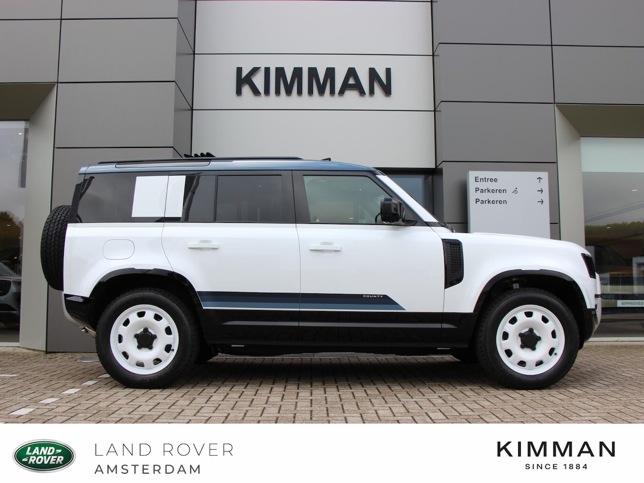 Land Rover Defender 110 - P300e S County | Stoffen vouwdak | Trekhaak elec. | Koelkast | 5 Jaar garantie - AutoWereld.nl