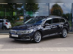Volkswagen Passat Variant - 1.4 TSI PHEV GTE BNS 218 PK, Panoramadak, Trekhaak, Massage, Matrix-LED