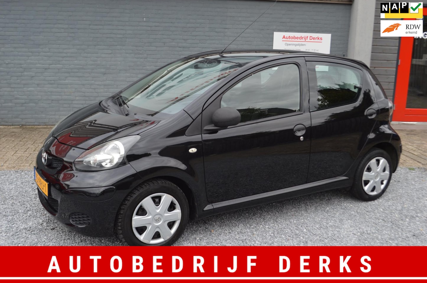Toyota Aygo - 1.0-12V Access Airco 5Drs Stuurbekrachtiging Jaar Garantie - AutoWereld.nl