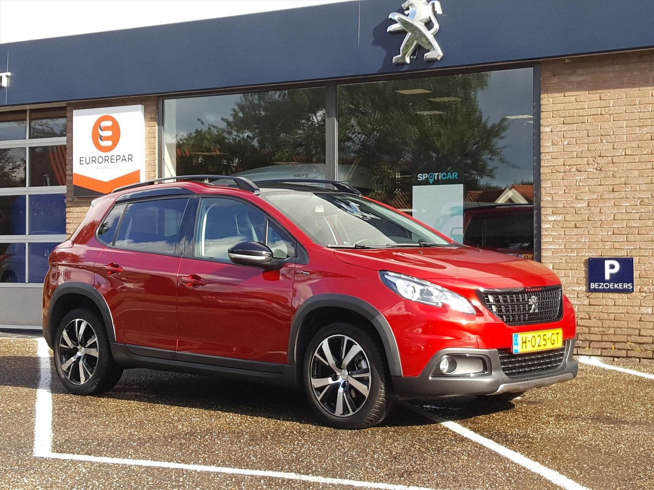 Peugeot 2008 - 1.2 PureTech 110pk GT-Line (vol)AUTOMAAT EAT6 Navi | BT | Parkeersen.+camera achter | Clim - AutoWereld.nl