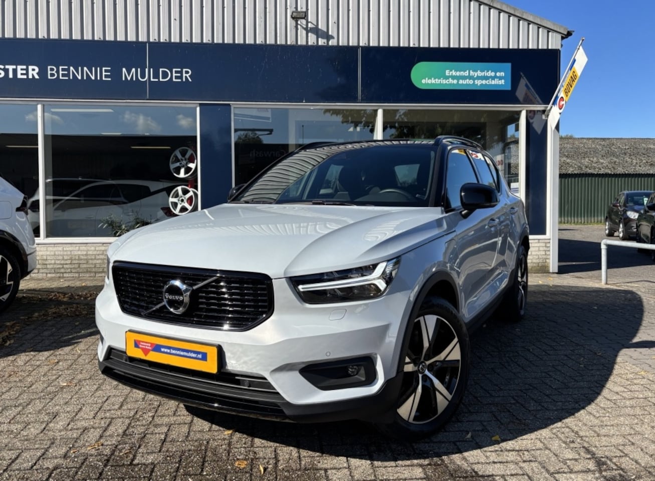 Volvo XC40 - 1.5 T5 Recharge Plus Dark ADAP. CRUISE / CAMERA / LED - AutoWereld.nl