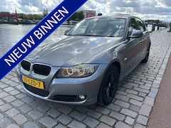BMW 3-serie - 320i Business Line navigatie airco nwe apk