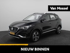 MG ZS - EV Luxury 45 kWh PANORAMADAK | LEDEREN BEKLEDING | ELEKTRISCHE STOEL | NAVIGATIE | CAMERA