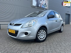Hyundai i20 - 1.2i Business Edition NWE APK+Kl BRT -Airco-5Drs
