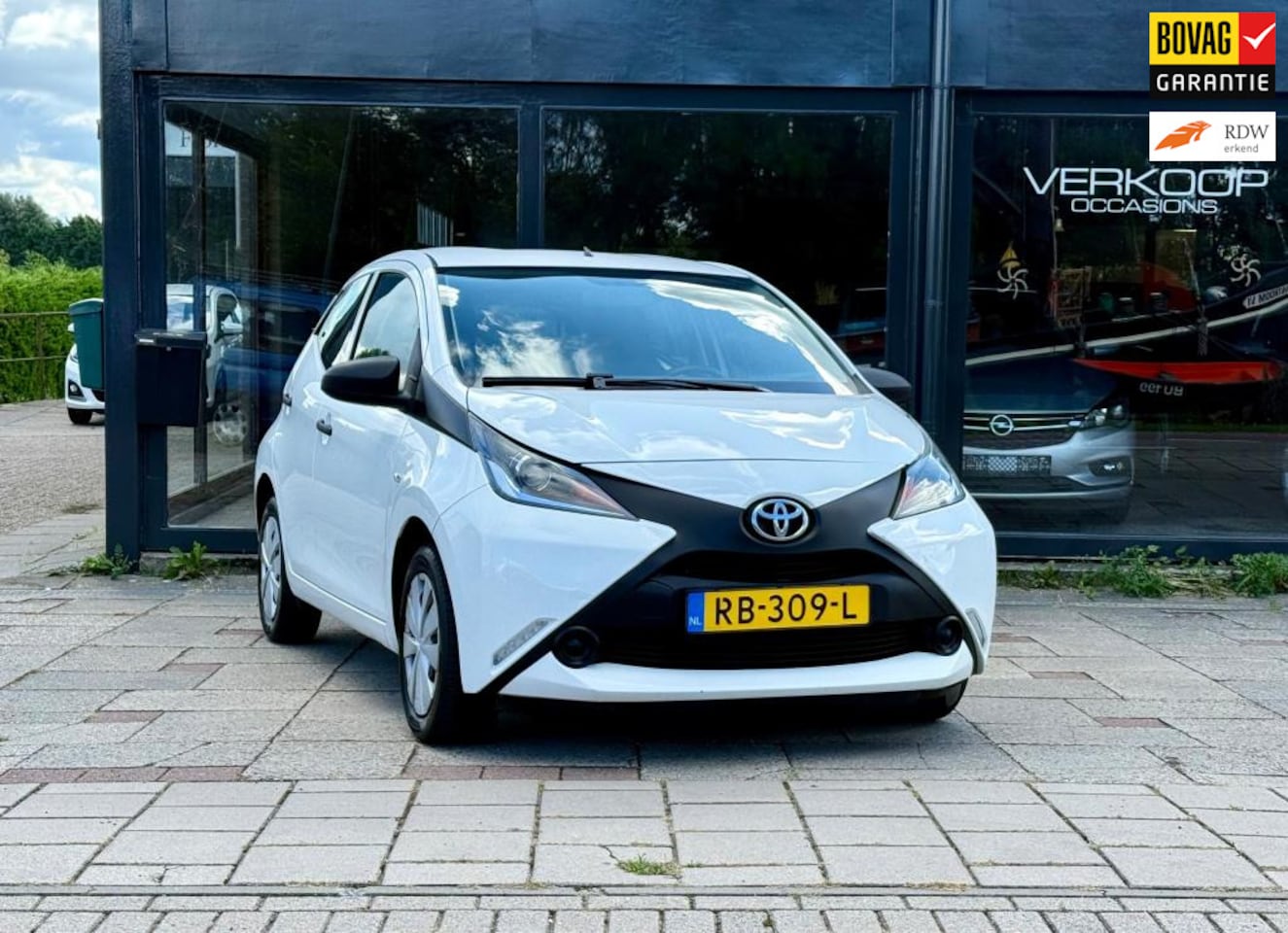 Toyota Aygo - 1.0 VVT-i x-fun 1.0 VVT-i x-fun - AutoWereld.nl