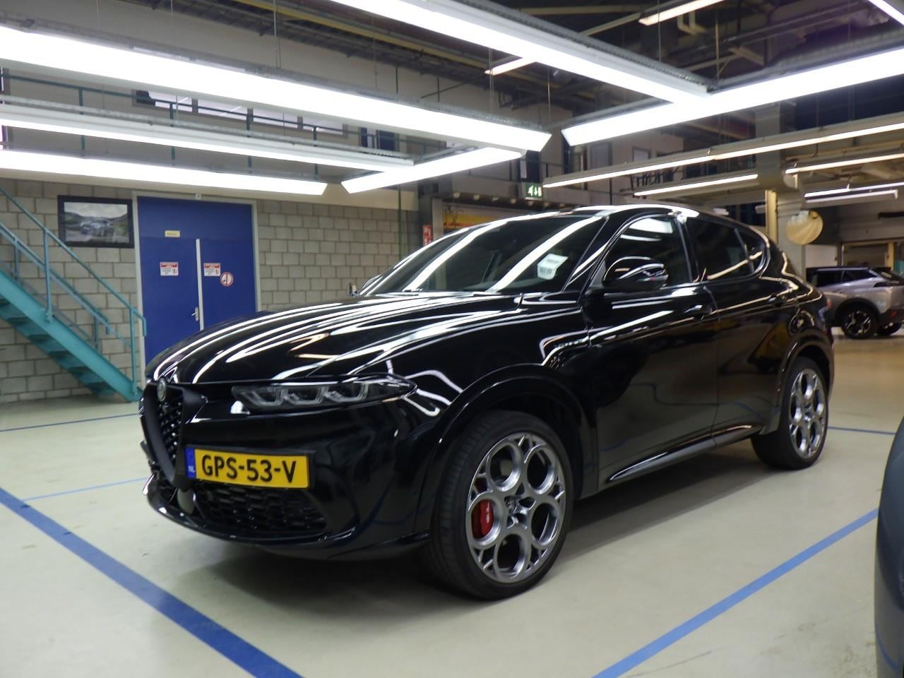 Alfa Romeo Tonale - PHEV Veloce+ 280pk | Schuif-/Kanteldak | Vol-Leder | 20" | Premium Pack | Technology Pack - AutoWereld.nl