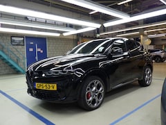 Alfa Romeo Tonale - PHEV Veloce+ 280pk | Schuif-/Kanteldak | Vol-Leder | 20" | Premium Pack | Technology Pack