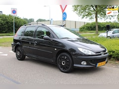 Peugeot 206 SW - 1.4 AIR-LINE 2-uitvoering/AIRCONDITIONING/ZUINIG IN VERBRUIK/VEEL RUIMTE/NIEUWE APK+ONDERH