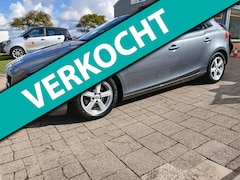 Volvo V40 - 2.0 T2 Inscription