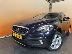 Volvo V40 Cross Country - 2.0 T3 Momentum dealer onderhouden navigatie